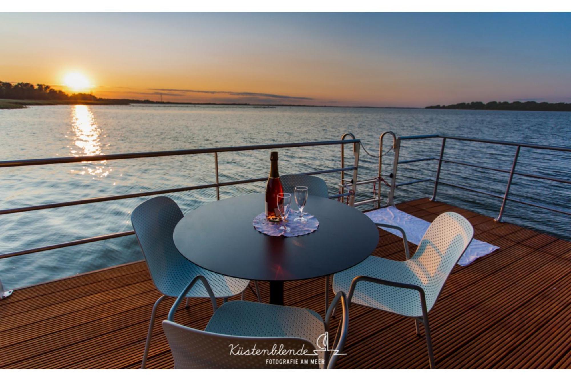 Ostsee Hausboot - Kranichnest Lp1 Рібніц-Дамгартен Екстер'єр фото
